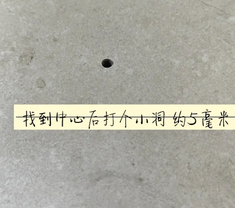 云龙瓷砖空鼓维修公司专业解答在瓷砖铺贴过程中，如果砂料搅拌不均匀，将会带来以下问题